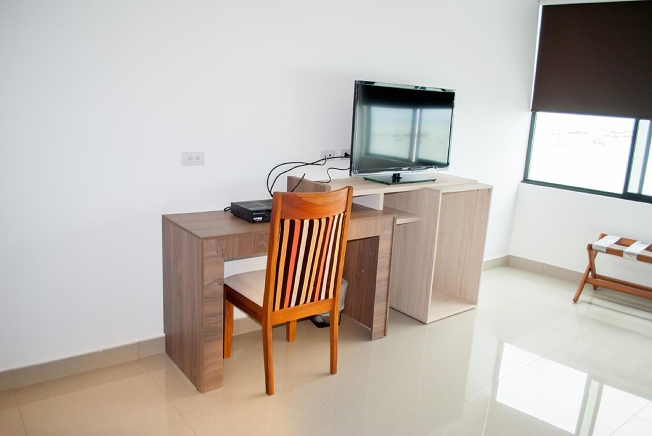 Hotel - Centro Comercial Punta Del Mar Salinas (Santa Elena) Pokój zdjęcie