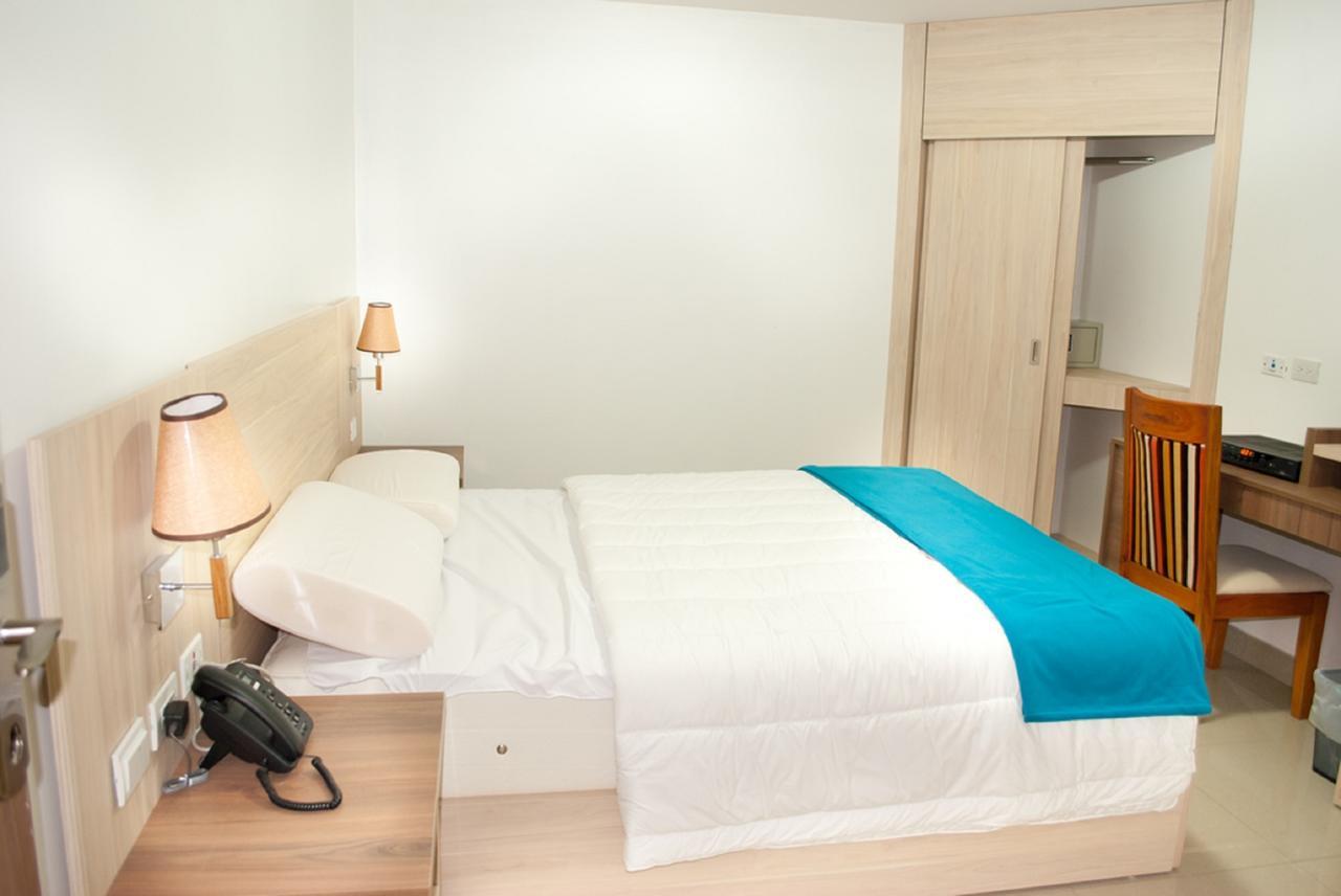 Hotel - Centro Comercial Punta Del Mar Salinas (Santa Elena) Pokój zdjęcie