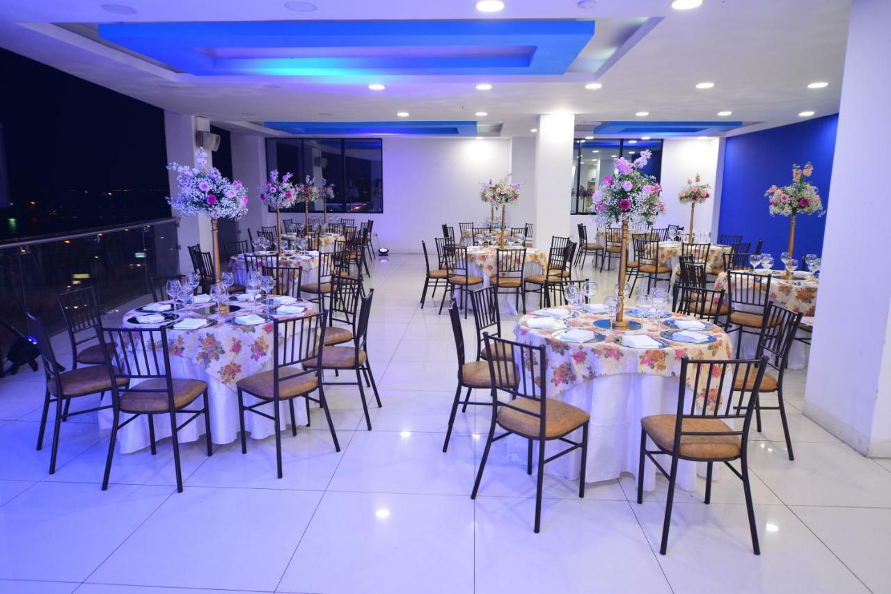 Hotel - Centro Comercial Punta Del Mar Salinas (Santa Elena) Zewnętrze zdjęcie