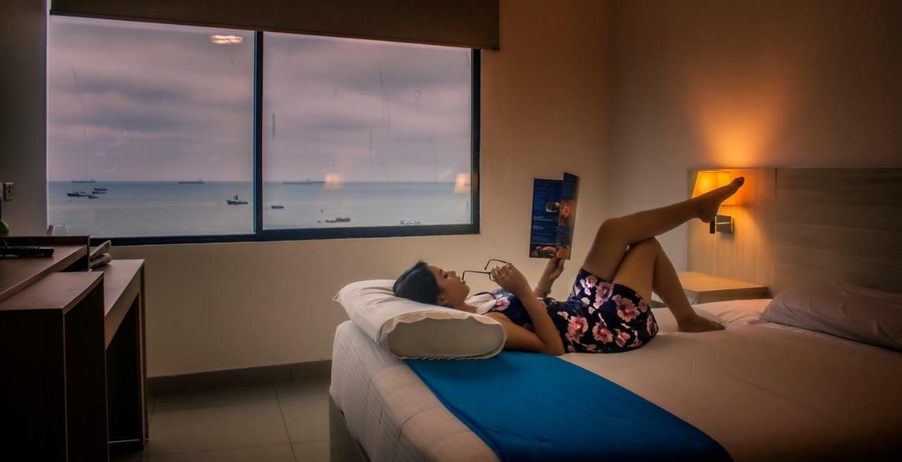 Hotel - Centro Comercial Punta Del Mar Salinas (Santa Elena) Zewnętrze zdjęcie